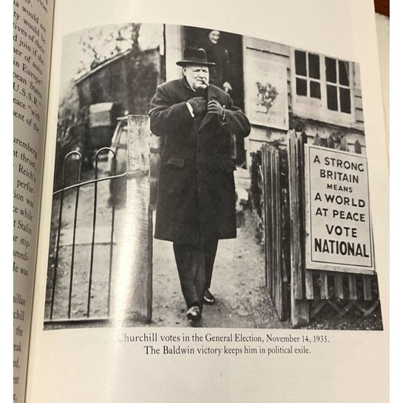 VTG THE LAST LION HARDCOVER BOOK DUSTJACKET WINSTON CHURCHILL 1st ED 1988 - Picture 3 of 6